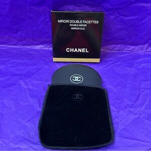 Chanel NWOT Elegant Black Mirror Double Facettes W/Box & Dust Bag